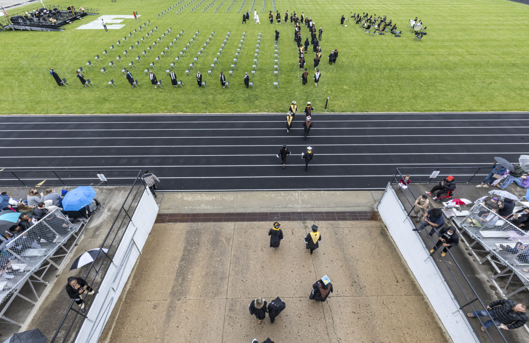 Eisenhower grad ceremonies 1273 051421.JPG